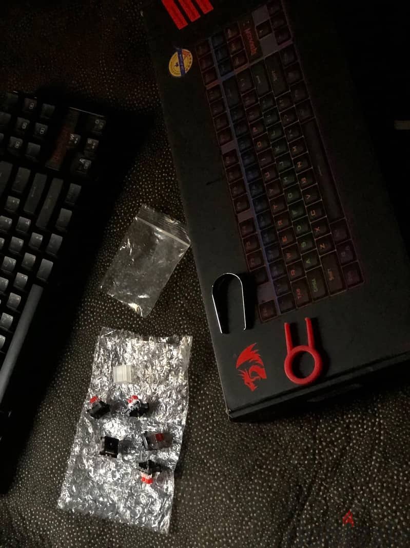 Redragon K552 KUMARA Mechanical Gaming Keyboard 1