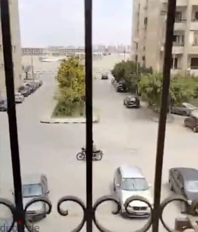 بجوار النادى الأهلى بمدينة نصر كمبوند الفردوس تشطيب سوبر لوكس