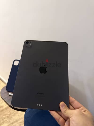 Ipad pro m4 wifi only 256.  Black