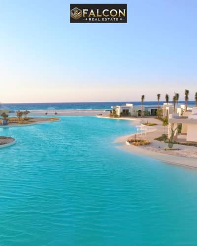صف أول لاجون +  Private Sandy Beach بحري بالكامل فيلا متشطبة للبيع في ذا ميد الساحل الشمالي راس الحكمة بجوار أمواج وتلال  The Med North Coast