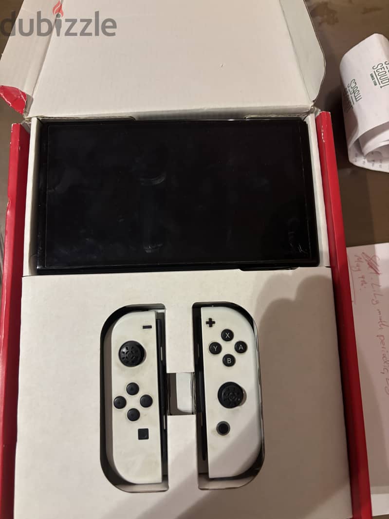 Nintendo Switch pro controller three games 4