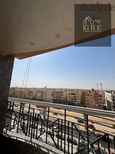 120 sqm apartment for sale with furniture and appliances, 2 bedrooms and 2 bathrooms, ultra-super luxury finishing, seventh floor, owned garage and elevator, on the central axis inside City Stars Towers