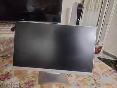 شاشه hp فريمليس 60 هرتز  1080p  يوجد فيهل مداخل hdmi و دسبلاي بورد