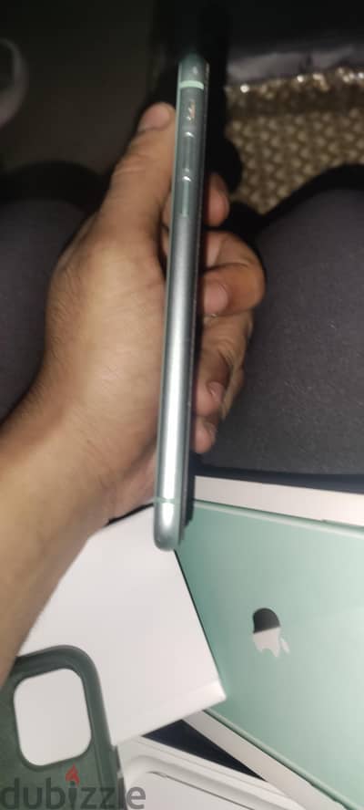 Apple - iPhone 11