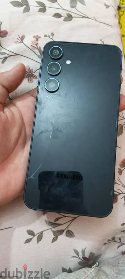 Samsung A35 5G للبيع