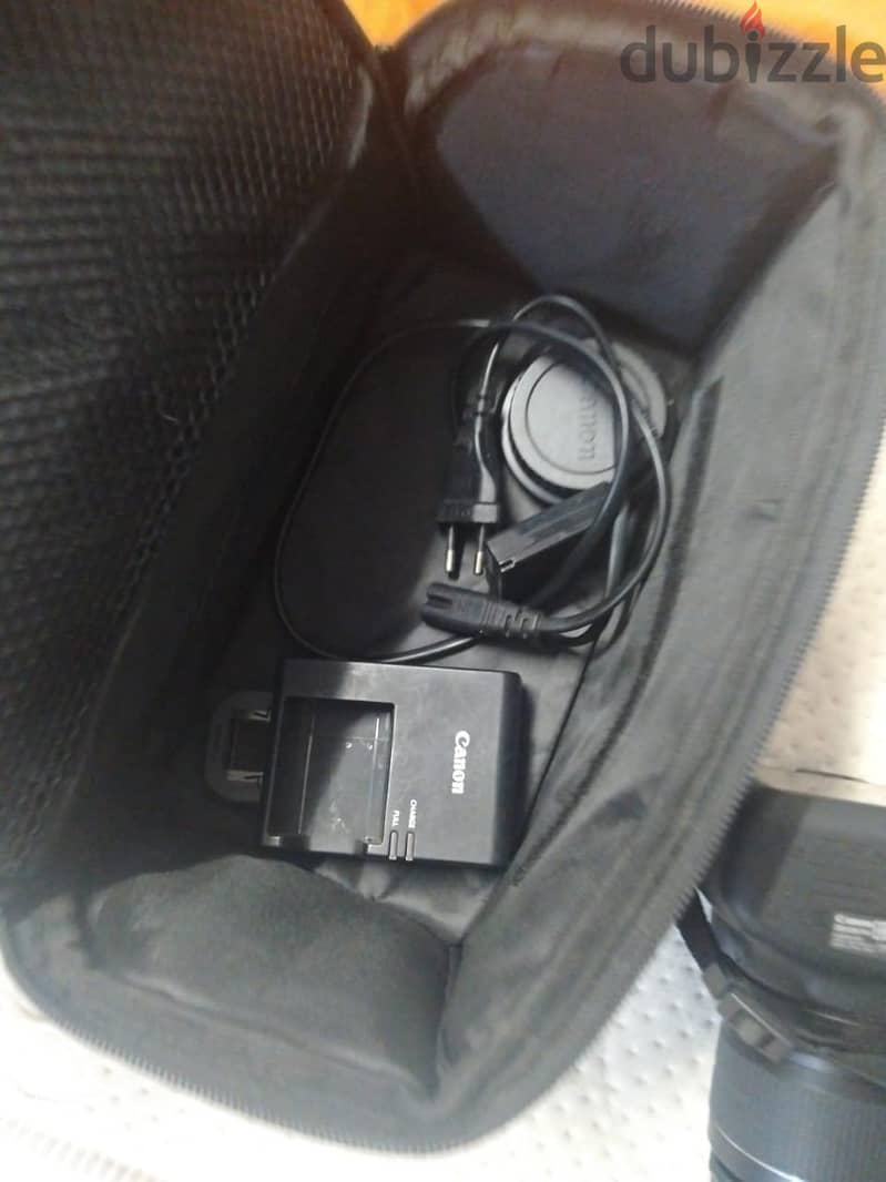 Canon 2000D 2