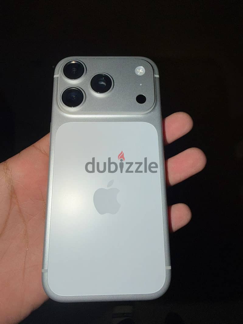 Apple - iPhone 17 Pro 1