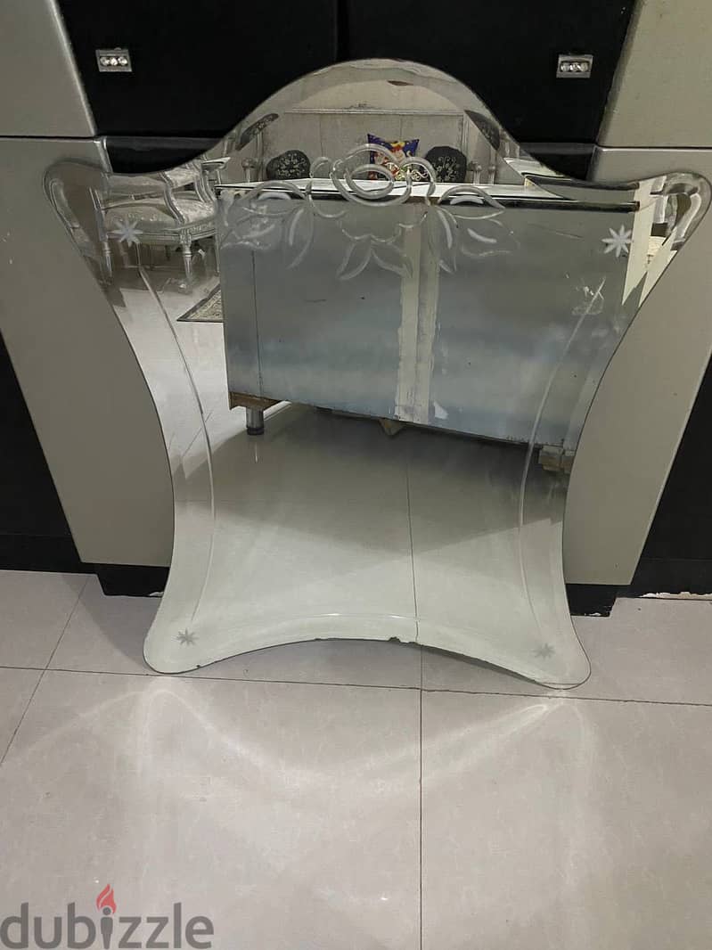 Drawer Unit + Computer Table + Mirror 8