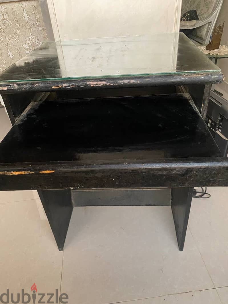 Drawer Unit + Computer Table + Mirror 15