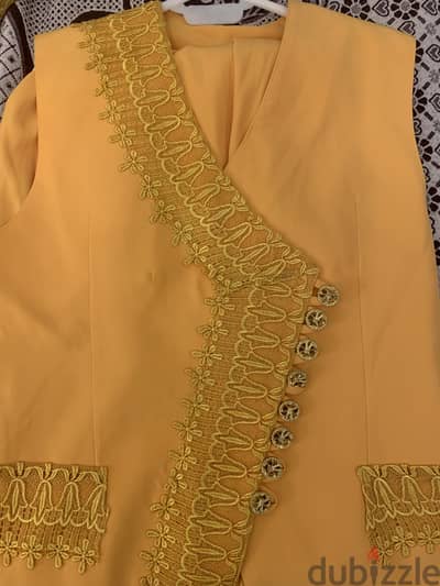 set ( blazer+undershirt+skirt