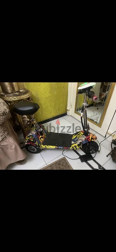 اسكواتر كهربائي
