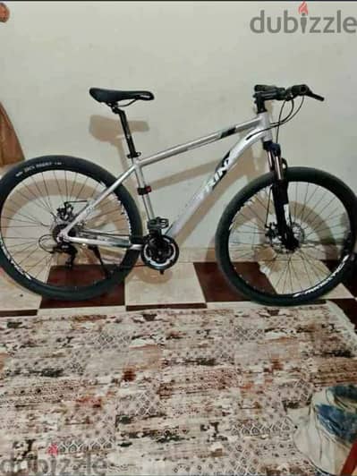 ترينكس m136 pro حالة ممتازة