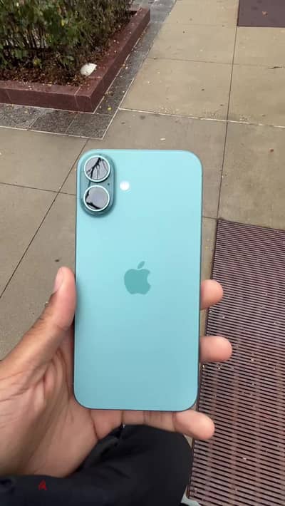 Apple - iPhone 16