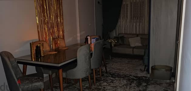 شقة سوبر لوكس 3غ جاهزة للسكن أمام محطة مترو فيكتوريا بجوار التأمينات