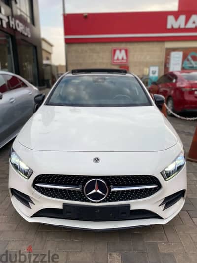 Mercedes-Benz A200 AMG 2023