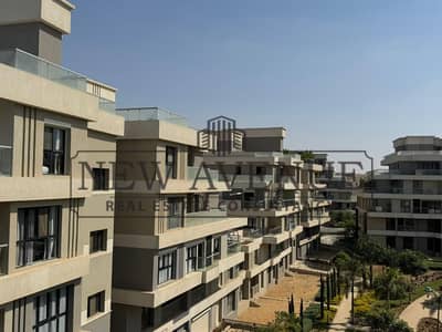 بنتهاوس خمس غرف للبيع في فيليت سوديك سكاي كوندوز جاهزة للاستلام علي موقع متميز لاندسكيب