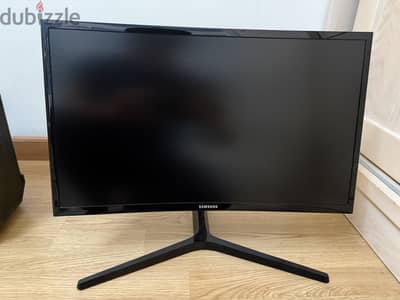شاشة Samsung 24" Gaming Monitor FHD Curved 144Hz موديل C24RG50FQM