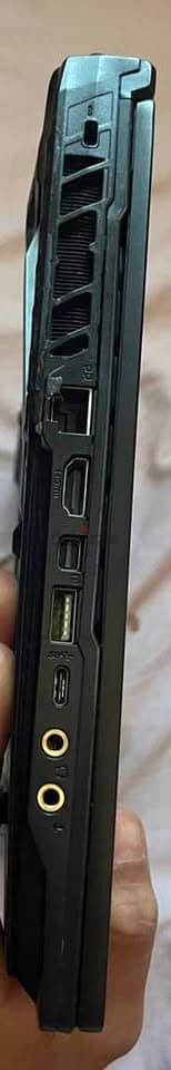 لاب محترم من فئة ألفا msi gaming laptop 4