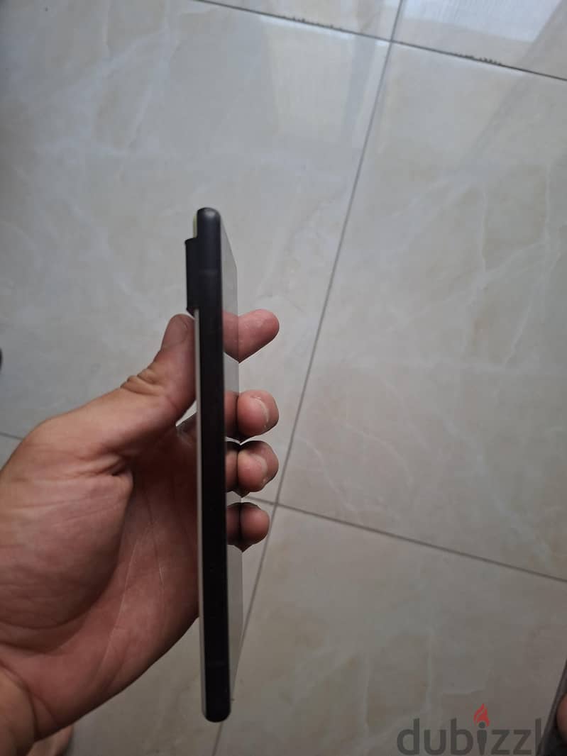 Google Pixel 6 4