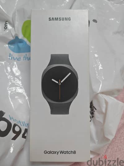 Galaxy watch 8   تاريخ شراء ١٥/٥ استعمال فتح كرتونه ضمان فاتوره