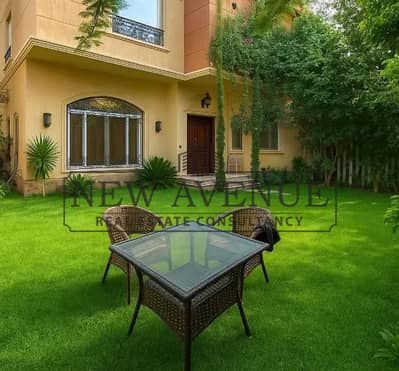 تاون هاوس كورنر مع روف تشطيب سوبر لوكس جاهز للسكن في Katameya Gardens قطاميه جاردنز التجمع الخامس