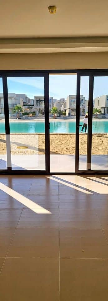 Latest chalet finished with air conditioning and kitchen from Azha Ras El Hikma with a very nice view of the lagoon directly at a special price