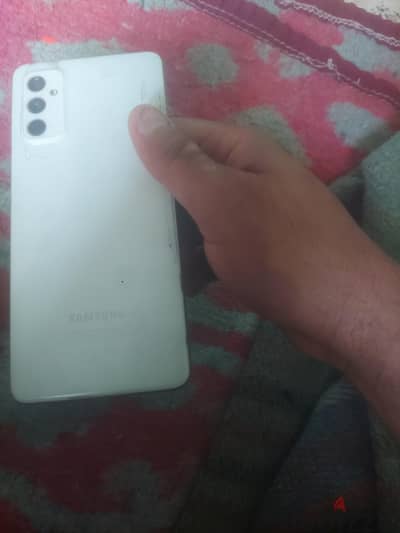 سامسونج ام 52