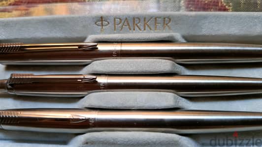 3 أقلام Parker أصلية Made in UK مع العلبة الأصلية – Vinta