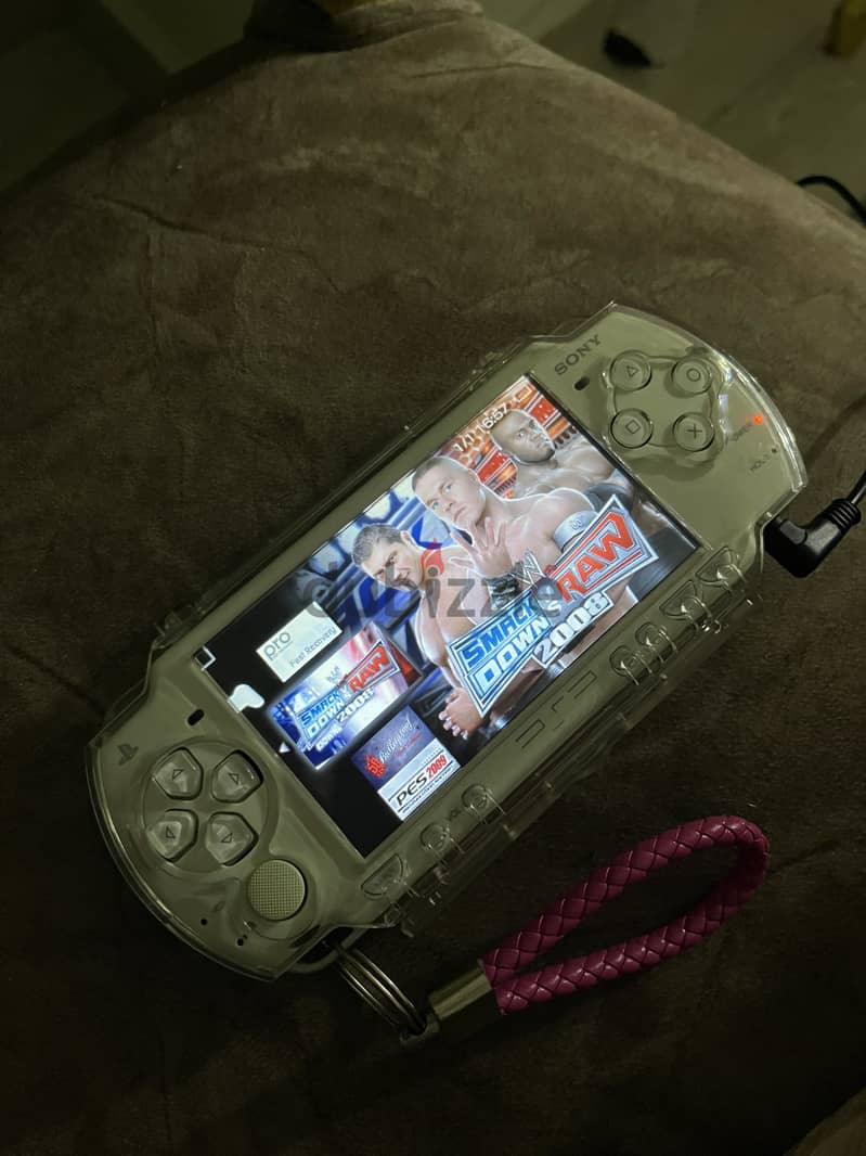 PSP 2000 2