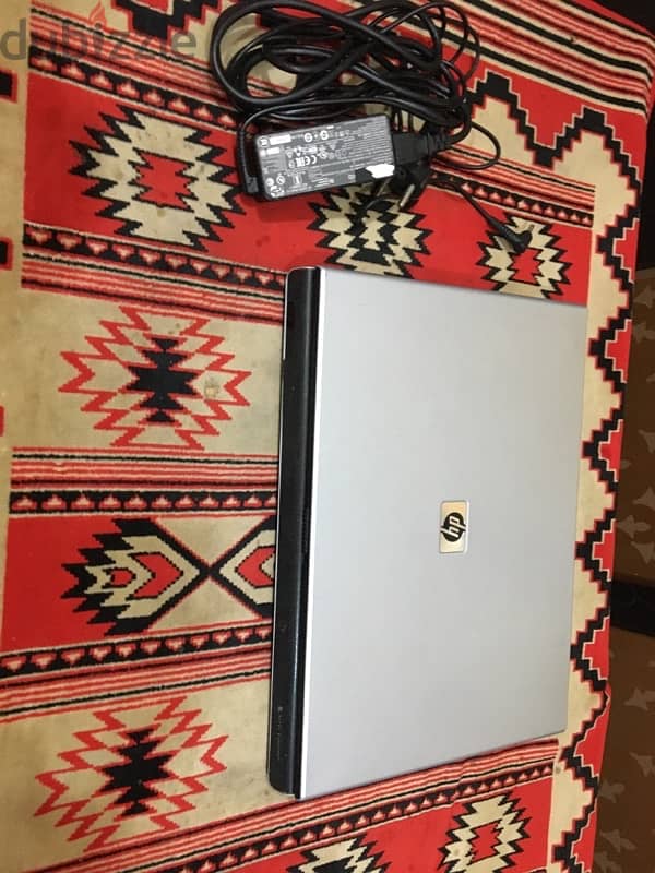HP  dv5000 17