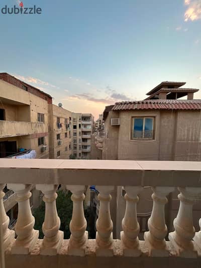 125 square meters apartment in a prime location in the Pyramids Gardens - Area H -
