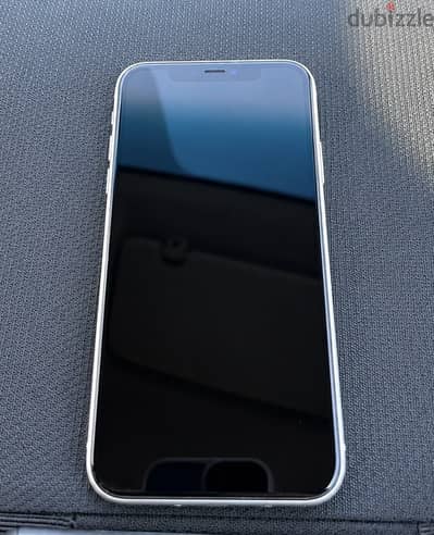 Apple - iPhone 11