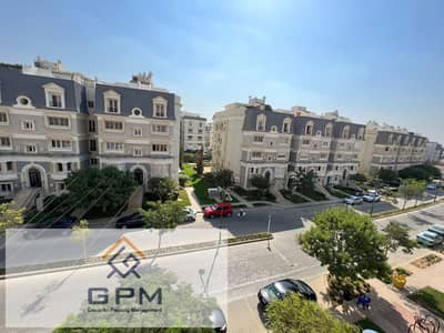 I Villa Roof Corner for Sale in Mountain View Hyde Park New Cairo