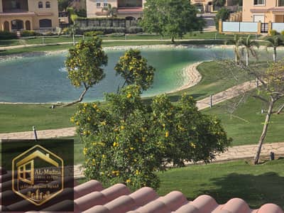 A special opportunity to own a villa in Madinaty directly on the lakes