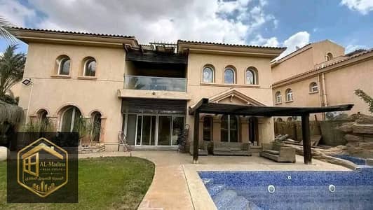 فرصة مميزة لامتلاك فيلا C في مدينتي تشطيبات خاصة بحمام سباحه