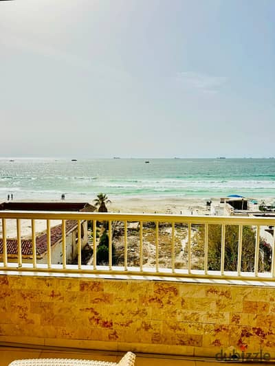 Chalet by the sea available for daily rent at Oxygen Beach, Al-Bayatch - Alexandria, Al-Ajami