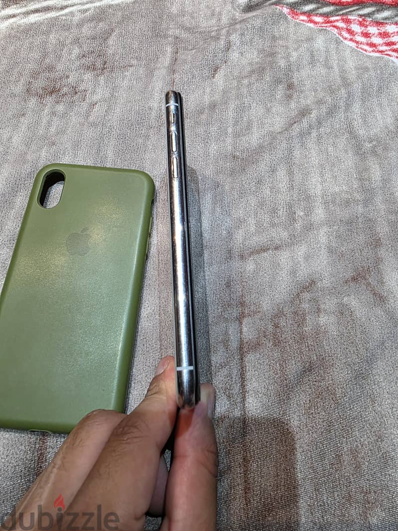 Iphone X 4