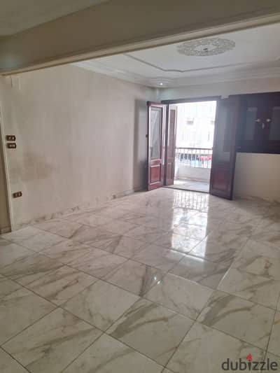 Office for rent in Semouha