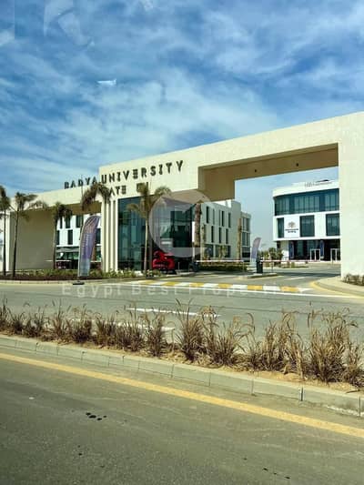 للبيع بنتهاوس متشطب بالكامل مكون من 3 غرف نوم، متاح بمقدم 10% فقط وأقساط مرنة تصل إلى 10 سنوات.