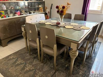 Mehrez & Krema Dinning set