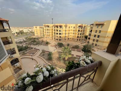 شقة متشطبة مميزة للبيع في الإسكان الحدائقي – الحي السابع  District 7  الشيخ زايد  استلام فوري - موقع استراتيجي في قلب الشيخ زايد
