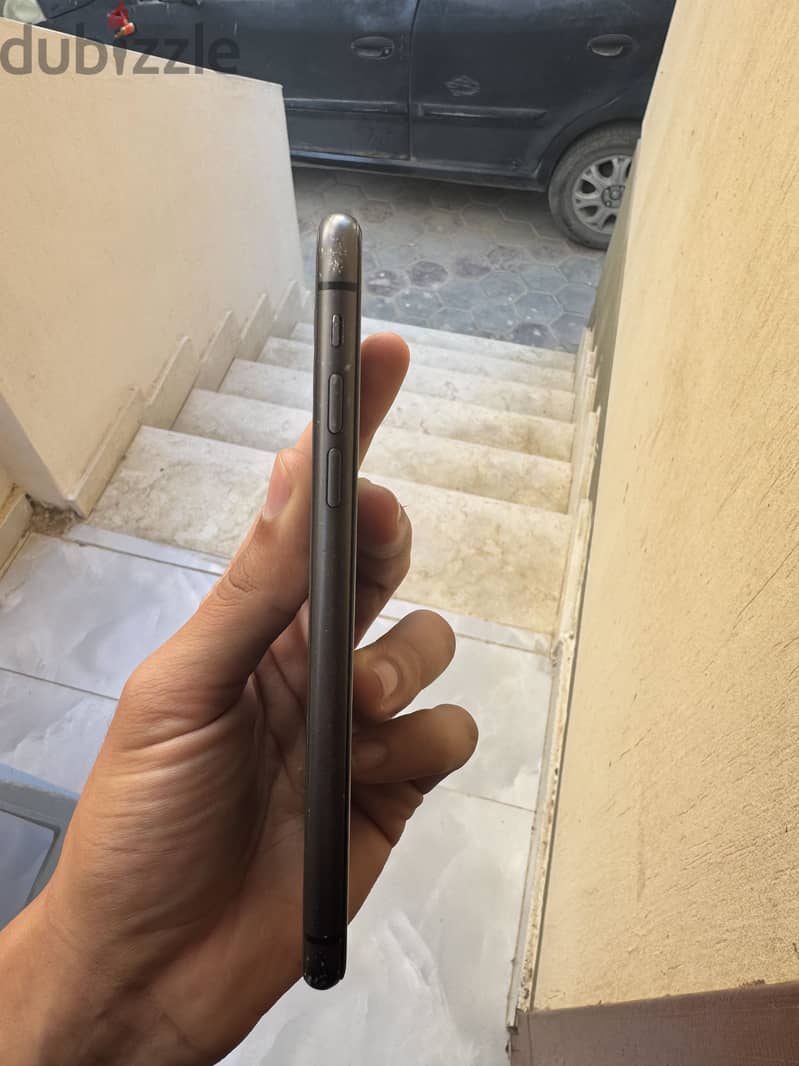 Apple - iPhone 11 3