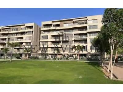 شقه بأقل مقدم و اقساط  استلام فوري  بأفضل لوكيشن في كابيتال جاردنز بالم هيلز Capital Gardens palm hills