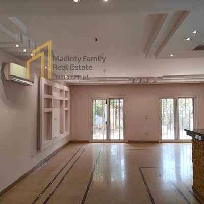 فيلا  للايجار في مدينتي نموذج Z تشطيب سوبر لوكس بالمطبخ والتكييفات  تشطيب خاص