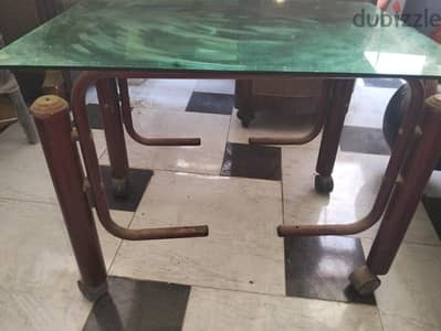 ترابيزات زجاج