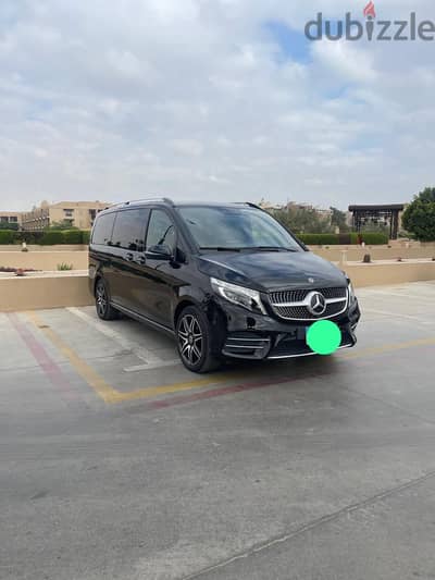 إيجار مرسيدس فيانو 2026 (Mercedes Viano) - فان VIP لكبار الزوار ورجال