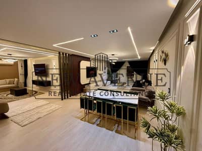 شقه للبيع في كمبوند جاردن هايتس Garden Heights التجمع الخامس تشطيب سوبر لوكس جاهزه للاستلام