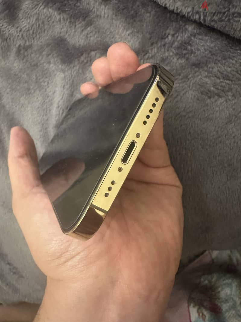 Apple - iPhone 13 Pro 7