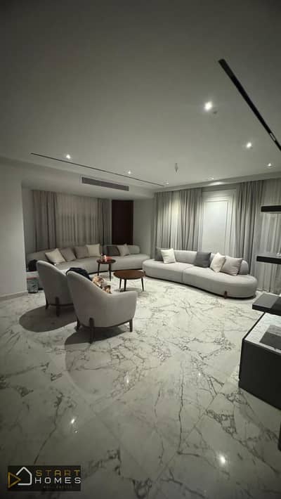 فيلا مستقله 5 غرف للبيع بمدينتي نموذج E تشطيبات الترا سوبر لوكس بفيو بحيرات مباشر , غاز طبيعي وانترنت