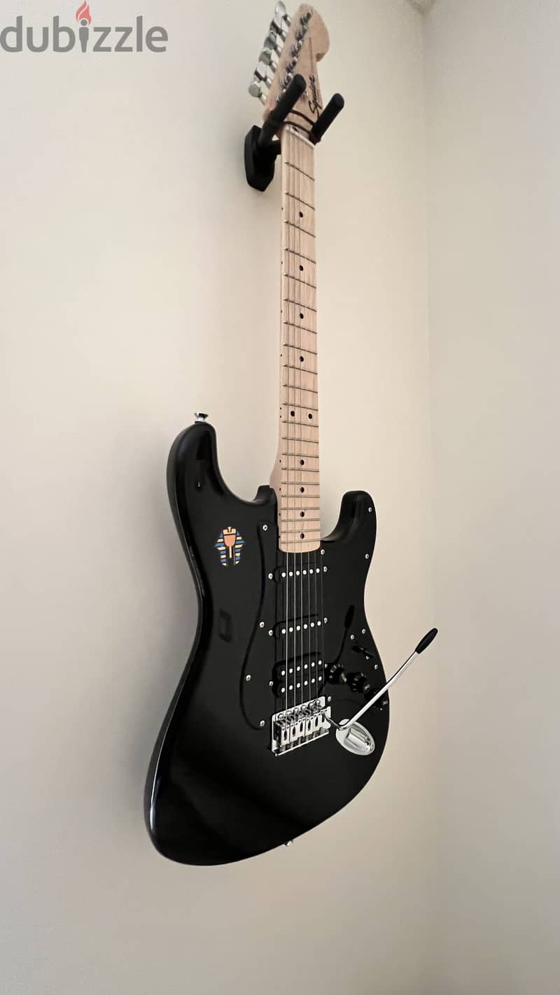 Squire sonic by fender Stratocaster -HSS 2